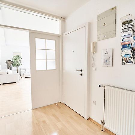Matic Spacious Modern Apartment Любляна Экстерьер фото