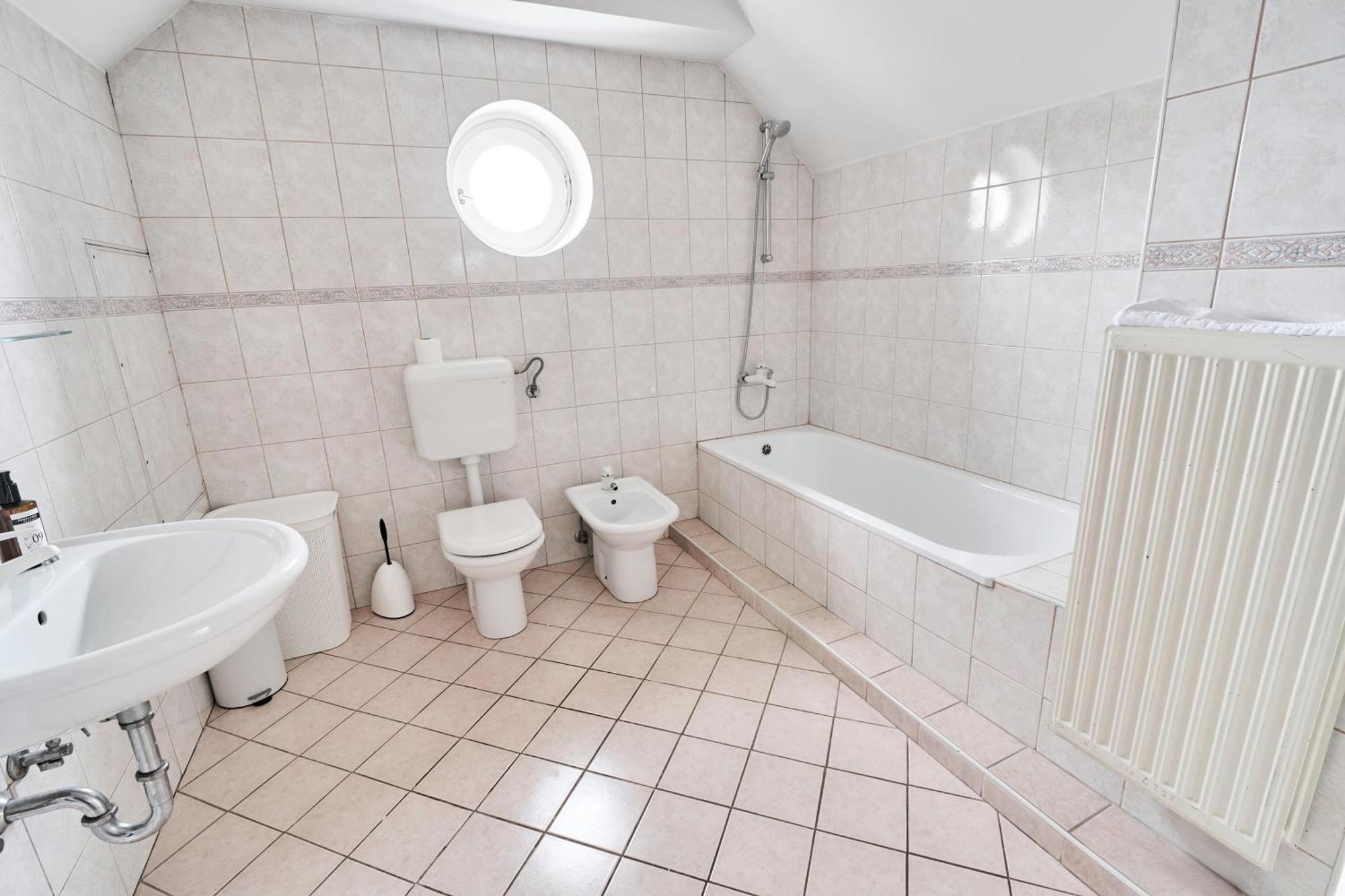 Matic Spacious Modern Apartment Любляна Экстерьер фото
