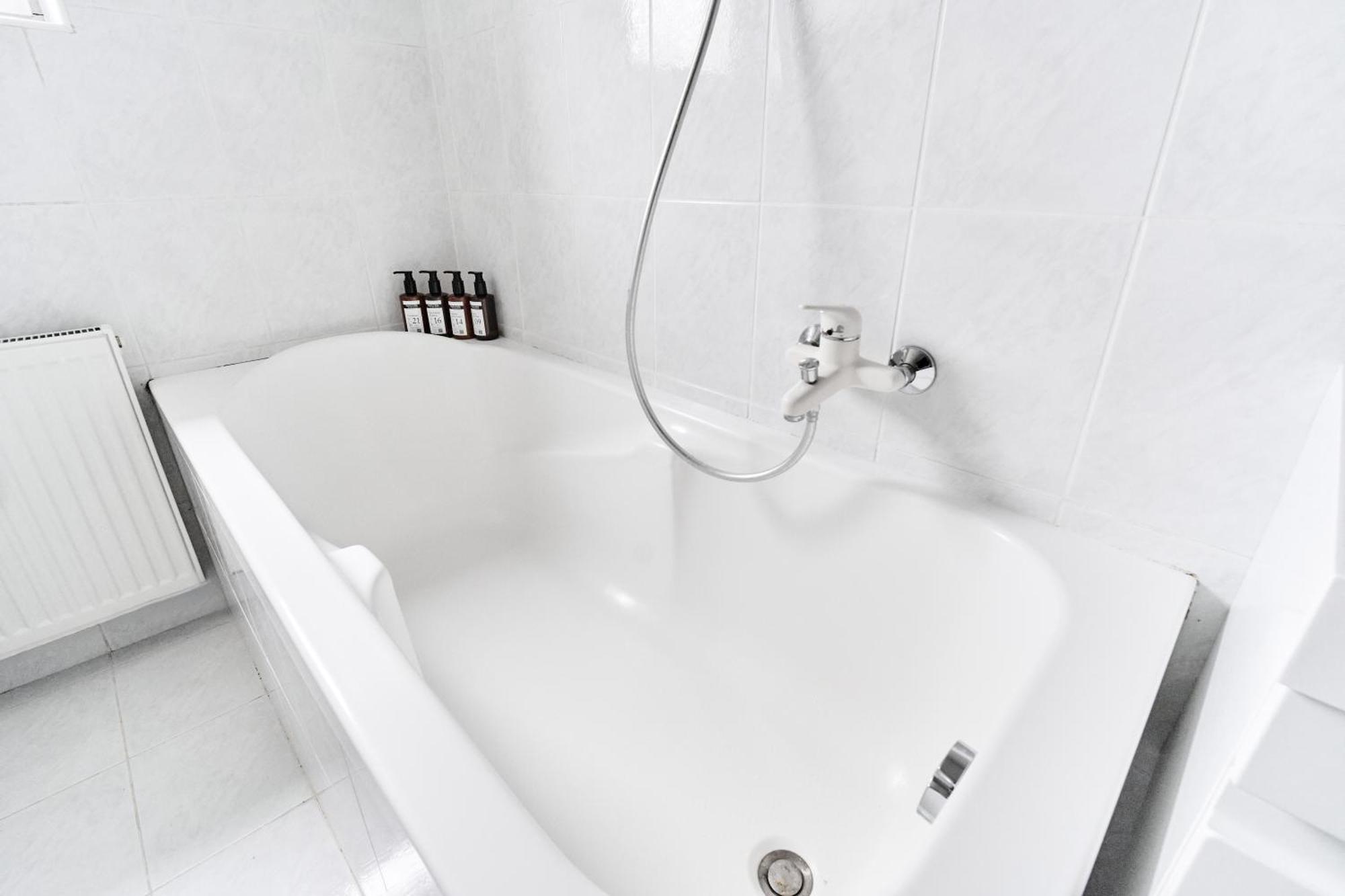 Matic Spacious Modern Apartment Любляна Экстерьер фото